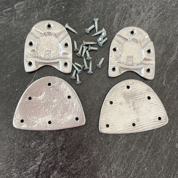 London Set Silver Metal Dance Shoe Taps - Picture 3 of 3